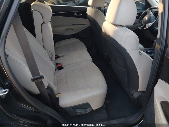 5XYPG4A34KG596978 KIA Sorento 2.4l Lx
