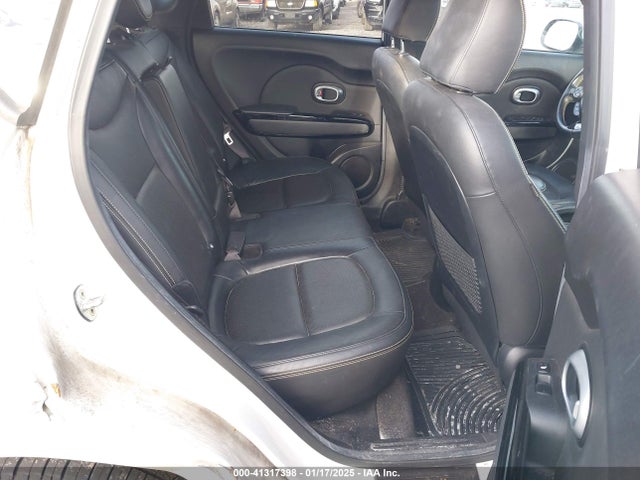 KIA SOUL + 2015 KNDJP3A52F7166564 Image 8