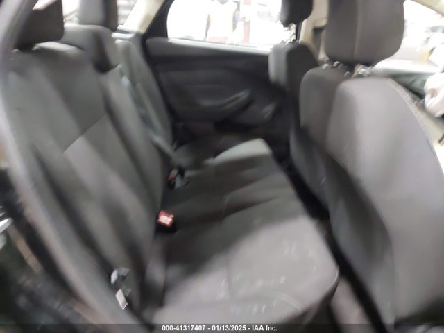 Ford Focus 2018 1FADP3E20JL322331 Image 8