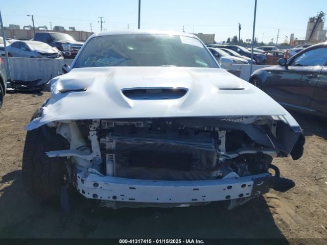 2C3CDZC92GH209413 Dodge Challenger Srt Hellcat
