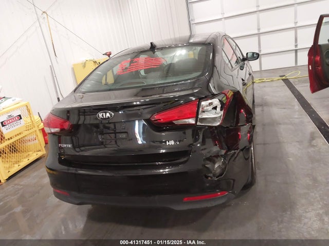 KIA FORTE LX 2017 3KPFL4A78HE011397 Image 16
