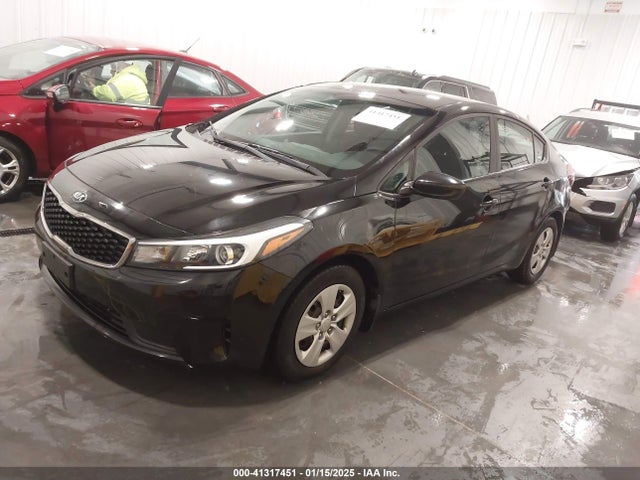 KIA FORTE LX 2017 3KPFL4A78HE011397 Image 2