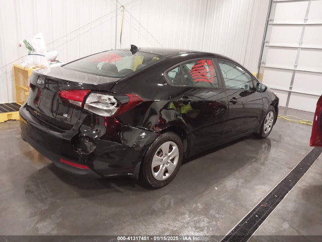 KIA FORTE LX 2017 3KPFL4A78HE011397 Image 4