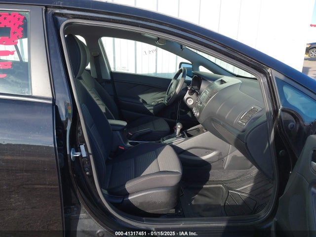 KIA FORTE LX 2017 3KPFL4A78HE011397 Image 5