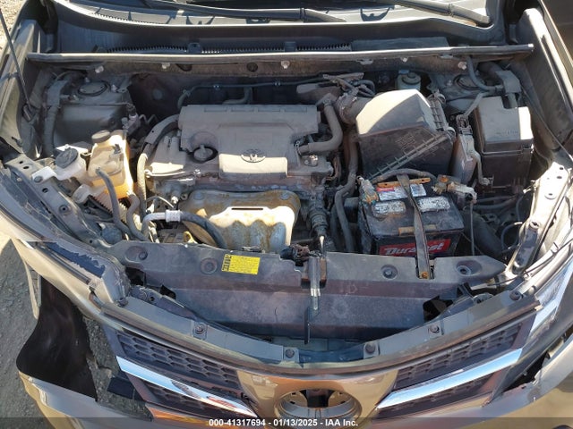 Toyota RAV4 LE 2014 JTMZFREV7ED041479 Image 10