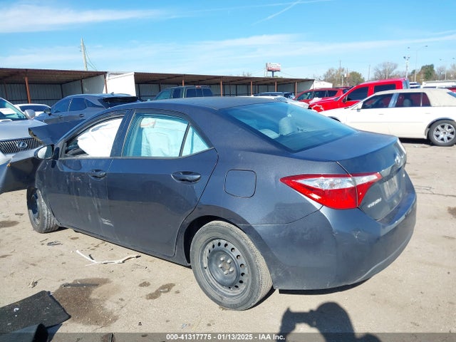 Toyota COROLLA LE 2016 5YFBURHE5GP450387 Image 3