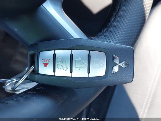 2024 MITSUBISHI OUTLANDER JA4J4VA85RZ029670 Photo 10