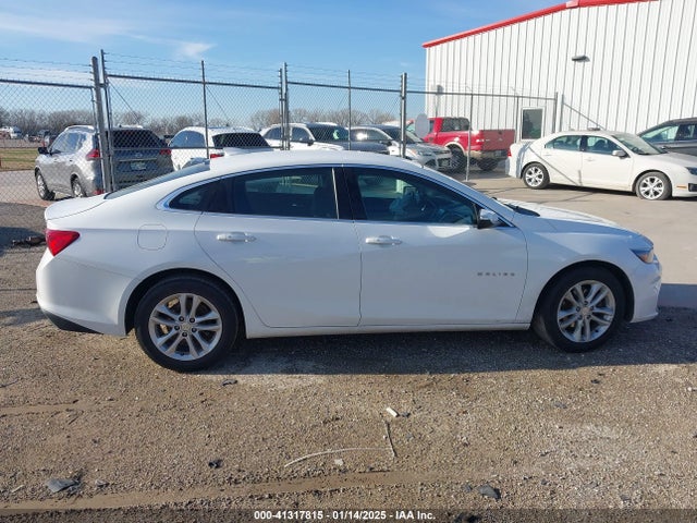 1G1ZD5ST9JF275924 Chevrolet MALIBU LT