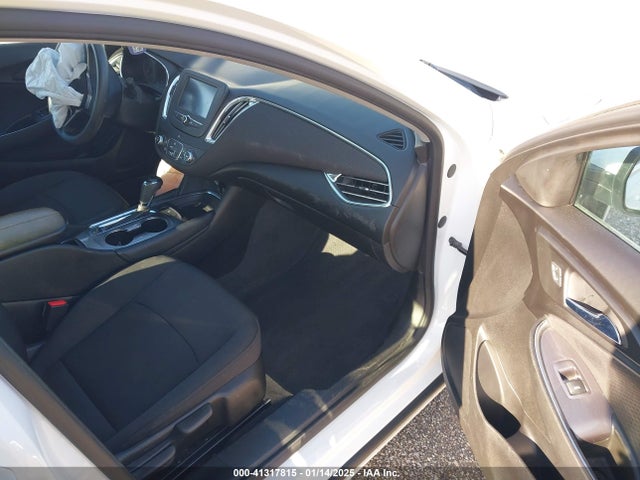 1G1ZD5ST9JF275924 Chevrolet MALIBU LT