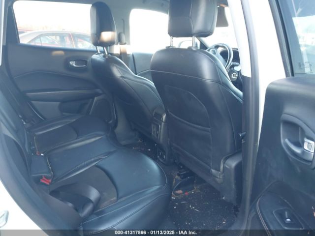 3C4NJDBB4KT714079 Jeep Compass Latitude 4x4