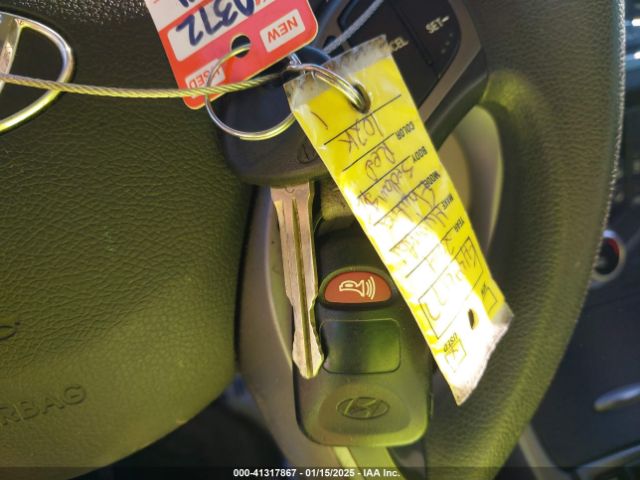 5NPDH4AE1EH490177 Hyundai ELANTRA SE