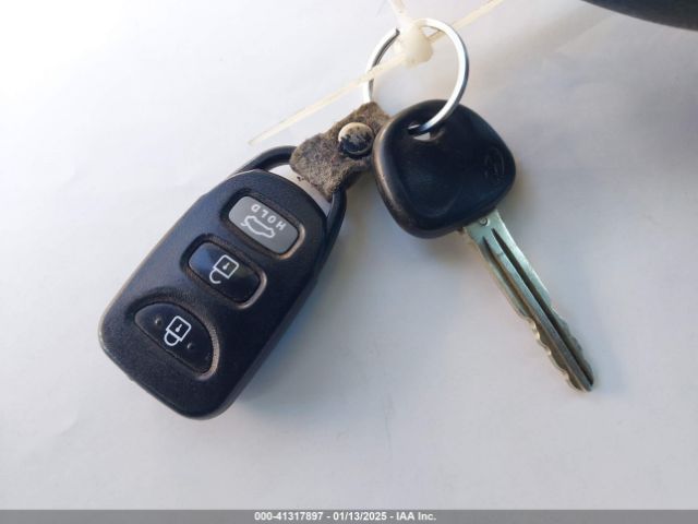 5NPD84LFXJH328659 Hyundai ELANTRA SEL