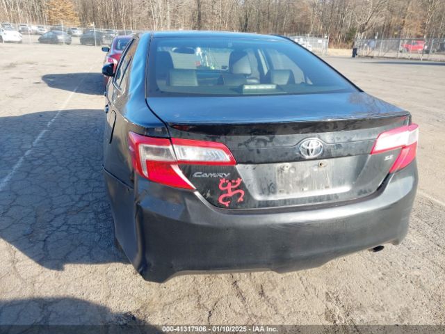 4T1BF1FK4EU752205 Toyota CAMRY SE