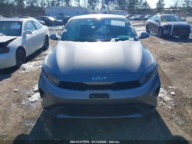 3KPF24AD5PE558411 KIA Forte Lxs