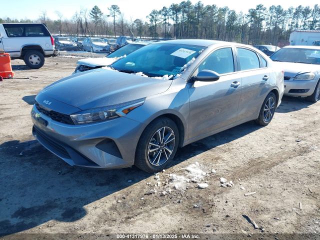 3KPF24AD5PE558411 KIA Forte Lxs
