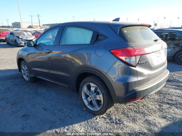 3CZRU5H3XNM745215 Honda HR-V LX