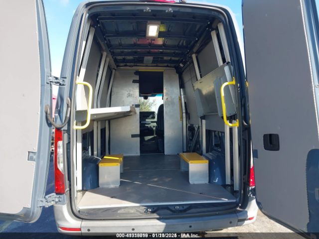 WD4PF0CD3KP074797 Mercedes-Benz Sprinter 2500 High Roof V6/standard Roof V6