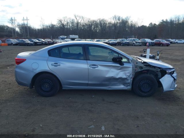 4S3GKAA67J3622063 Subaru Impreza 2.0i