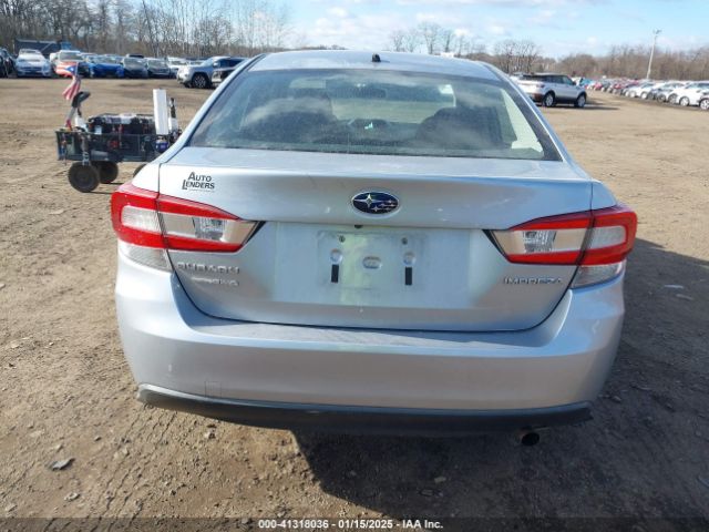 4S3GKAA67J3622063 Subaru Impreza 2.0i