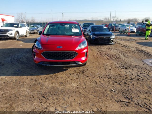 1FMCU0G69NUC00351 Ford ESCAPE SE