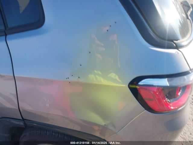 3C4NJCAB5JT488385 Jeep Compass Sport Fwd