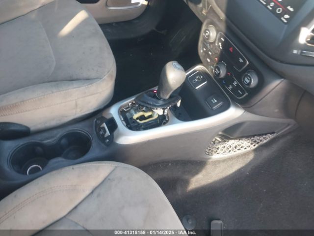3C4NJCAB5JT488385 Jeep Compass Sport Fwd