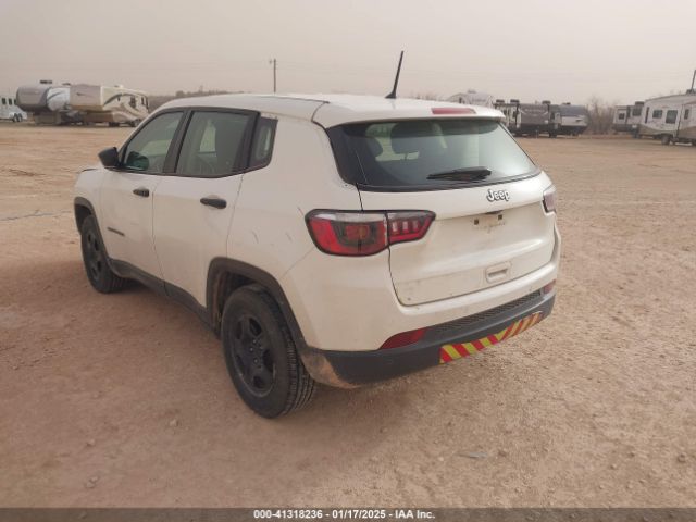 3C4NJCAB8JT300099 Jeep Compass Sport Fwd