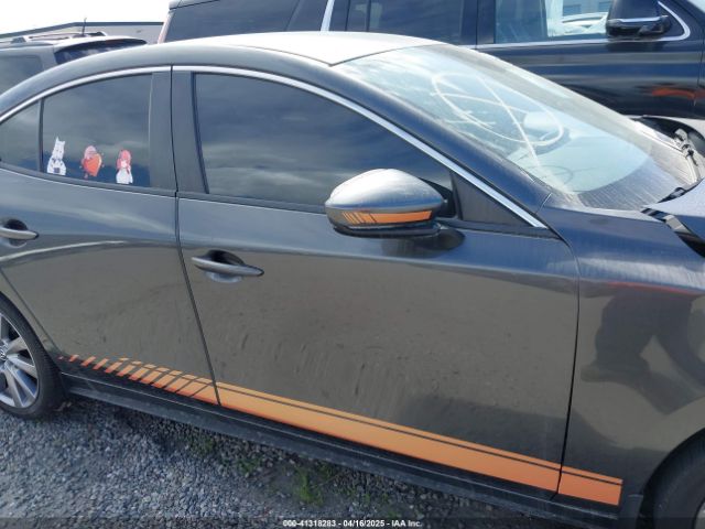 JM1BPABL6M1328881 Mazda Mazda3 Select