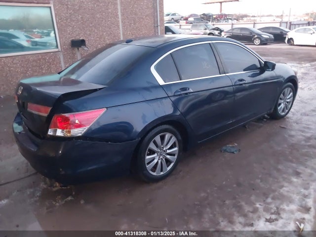2011 HONDA ACCORD SDN 1HGCP2F87BA079053 Photo 3