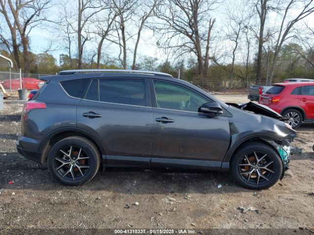 JTMNFREV2GJ100635 Toyota RAV4 SE
