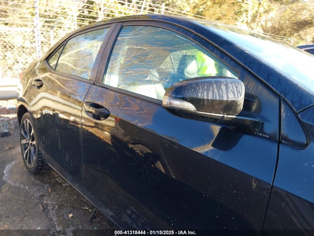 Toyota COROLLA SE 2019 2T1BURHE3KC206388 Image 13