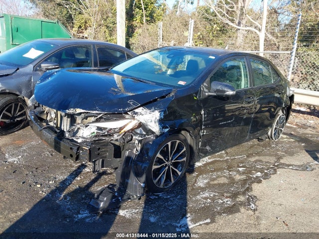 Toyota COROLLA SE 2019 2T1BURHE3KC206388 Image 2