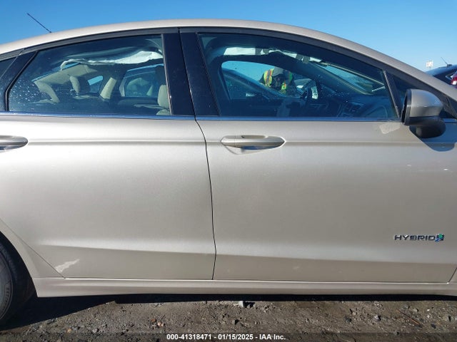 Ford Fusion Hybrid S 2018 3FA6P0UU8JR271589 Image 14