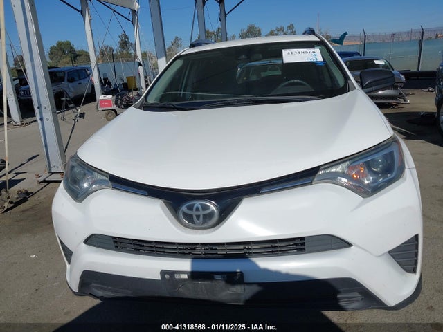 Toyota RAV4 LE 2017 JTMZFREV2HJ711817 Image 13