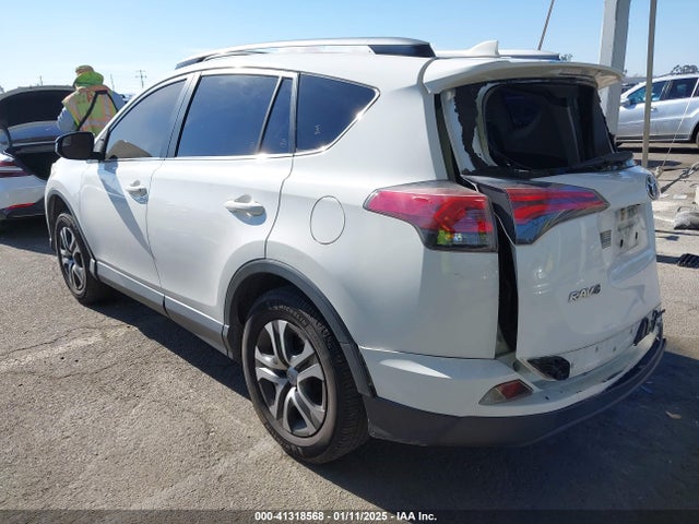 Toyota RAV4 LE 2017 JTMZFREV2HJ711817 Image 3