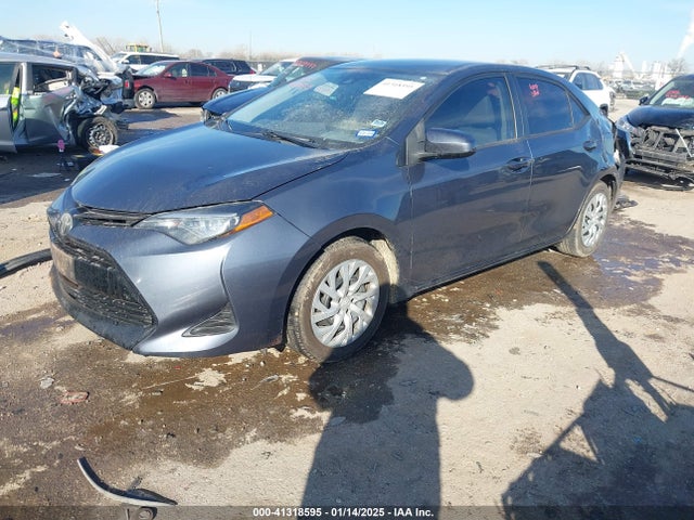 Toyota COROLLA LE 2019 5YFBURHE0KP916557 Image 2