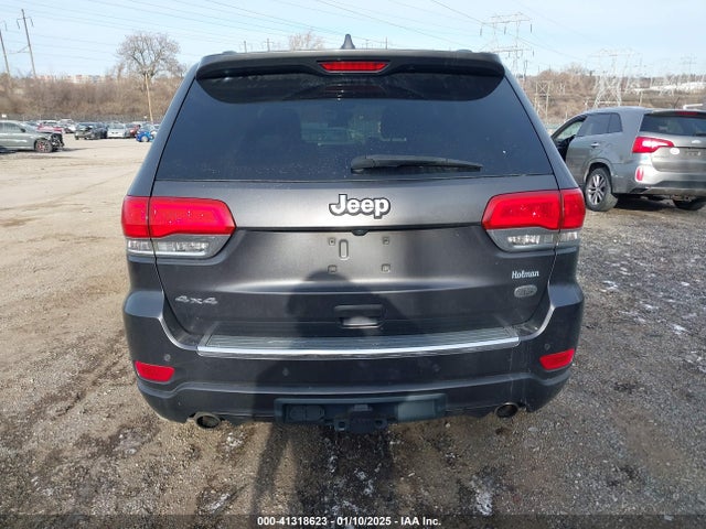 1C4RJFCG2HC739820 Jeep Grand Cherokee Overland 4x4