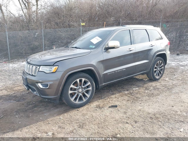 1C4RJFCG2HC739820 Jeep Grand Cherokee Overland 4x4