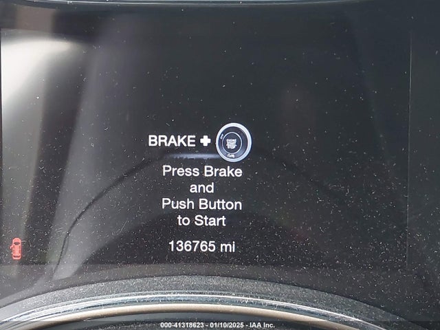 1C4RJFCG2HC739820 Jeep Grand Cherokee Overland 4x4
