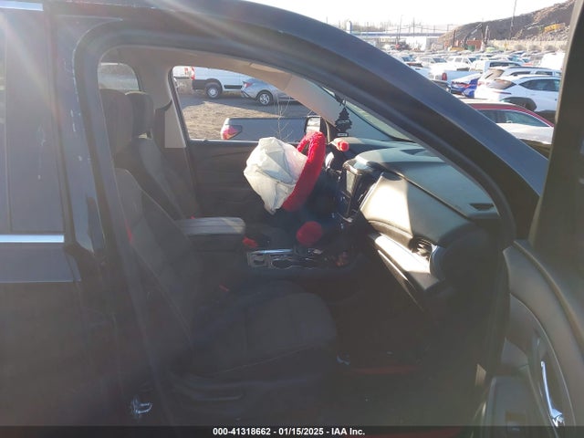 1GNERFKW9KJ168997 Chevrolet Traverse Ls