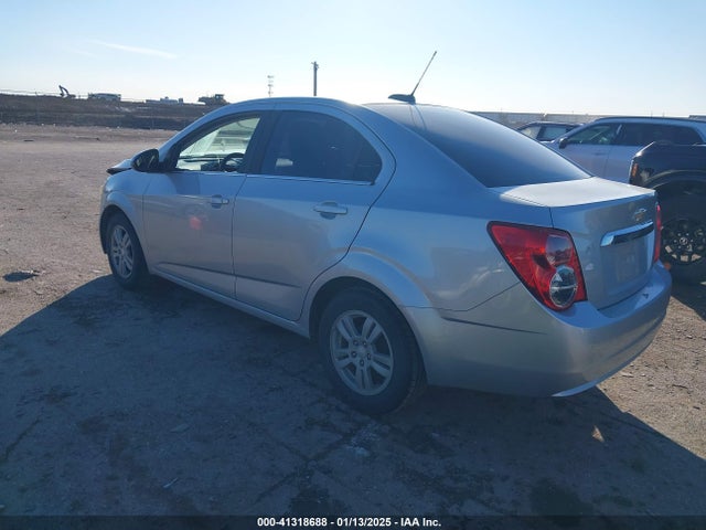 1G1JC5SH7F4100148 Chevrolet Sonic Lt Auto