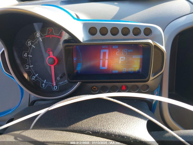 1G1JC5SH7F4100148 Chevrolet Sonic Lt Auto