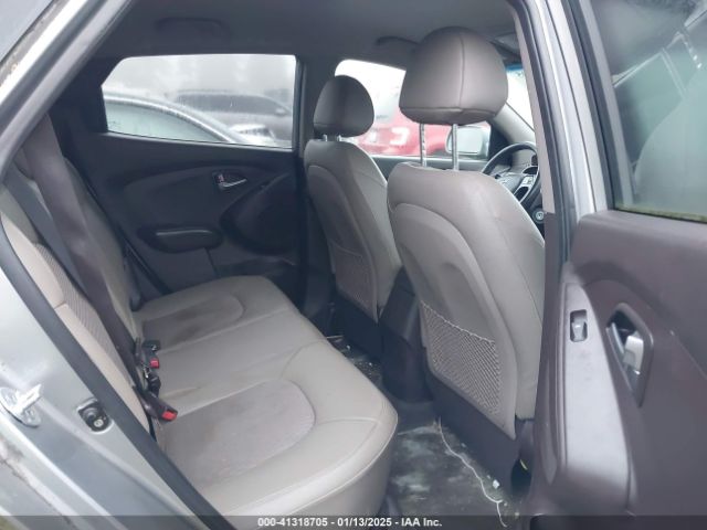 KM8JTCAF5FU099119 Hyundai TUCSON GLS