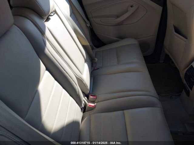 1FADP5CU8FL109067 Ford C-max Energi Sel