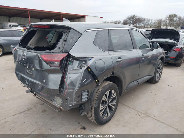 5N1BT3BA0PC875770 Nissan Rogue Sv Fwd