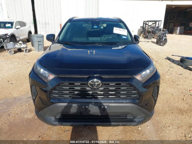 2T3H1RFVXMC160753 Toyota RAV4 LE