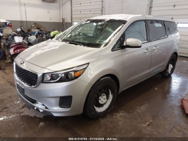 KNDMB5C15G6178068 KIA SEDONA LX