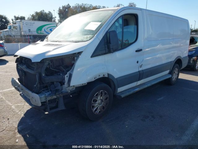1FTNR1ZM1FKB02444 Ford Transit-250