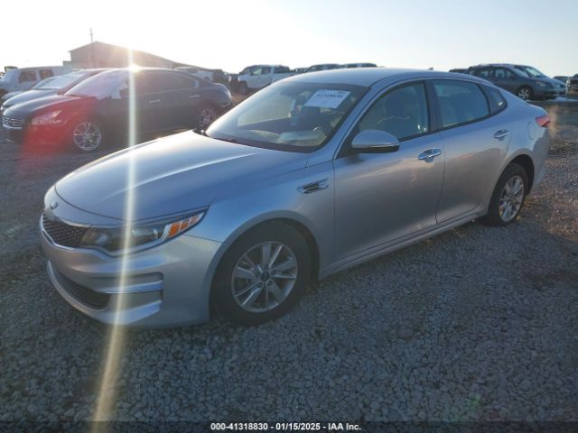5XXGT4L32JG182447 KIA Optima Lx