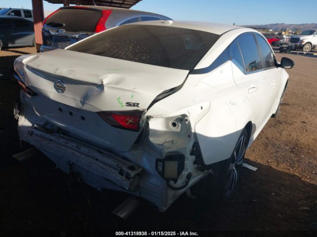 1N4BL4CV9NN356090 Nissan Altima